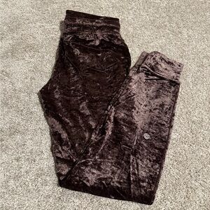 Lululemon joggers